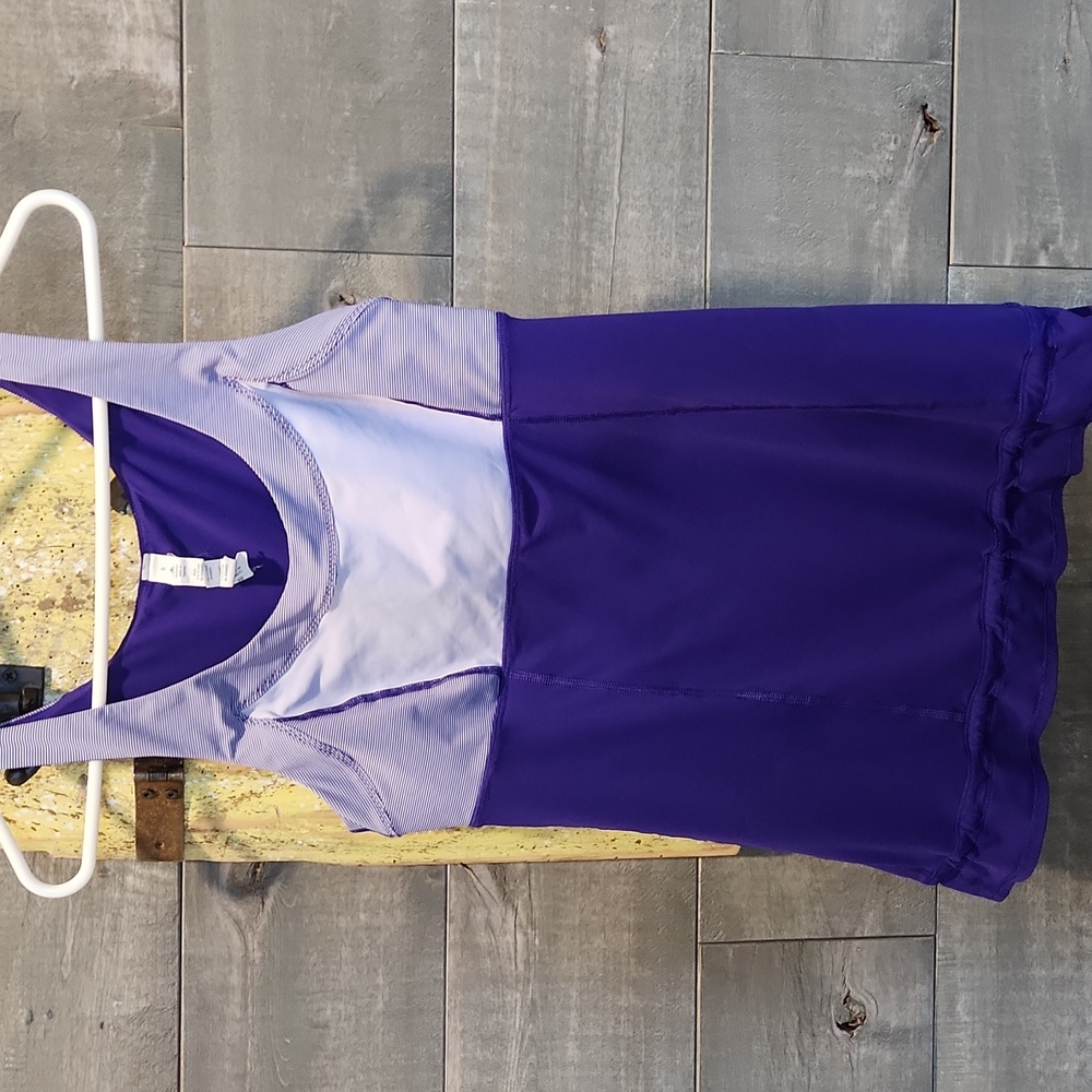 Lululemon Ta Ta Topper